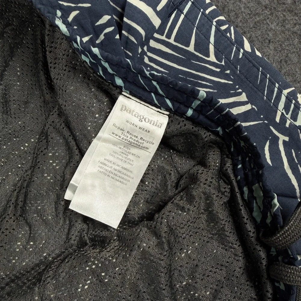 Patagonia Mens Large Blue Rain Fern Baggies Lined Swim Trunks Shorts 58034